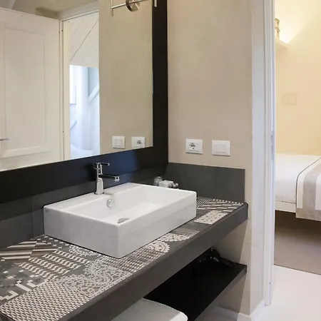 La Collegiata Bed & Breakfast 3*